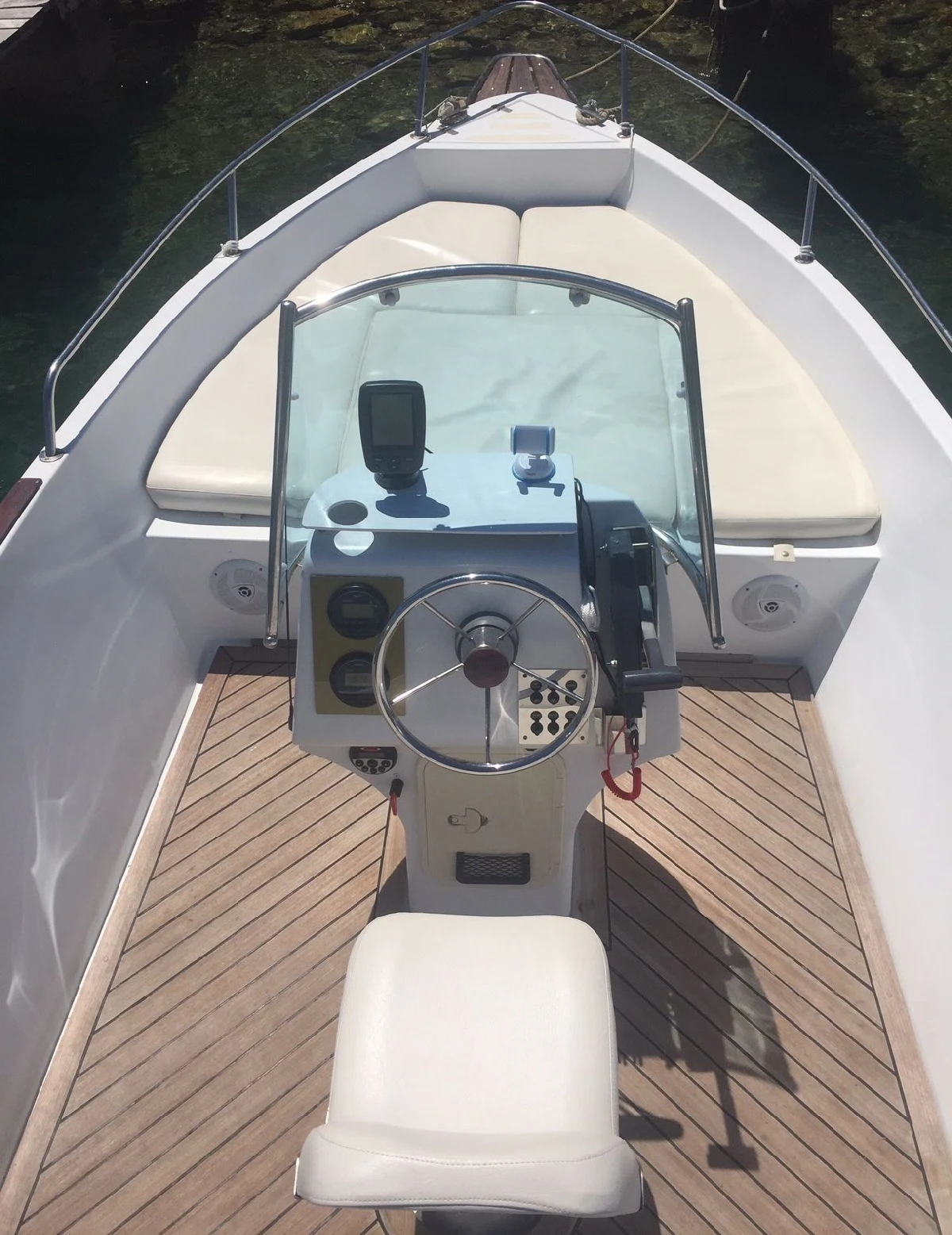 Istra Nautika Boat for Rent - Elan 18 CC
